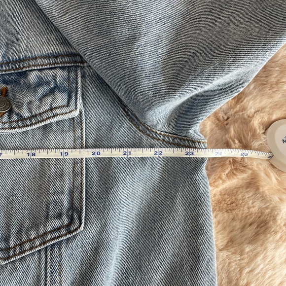 Truth + Theory Denim Jacket - Picture 9 of 12